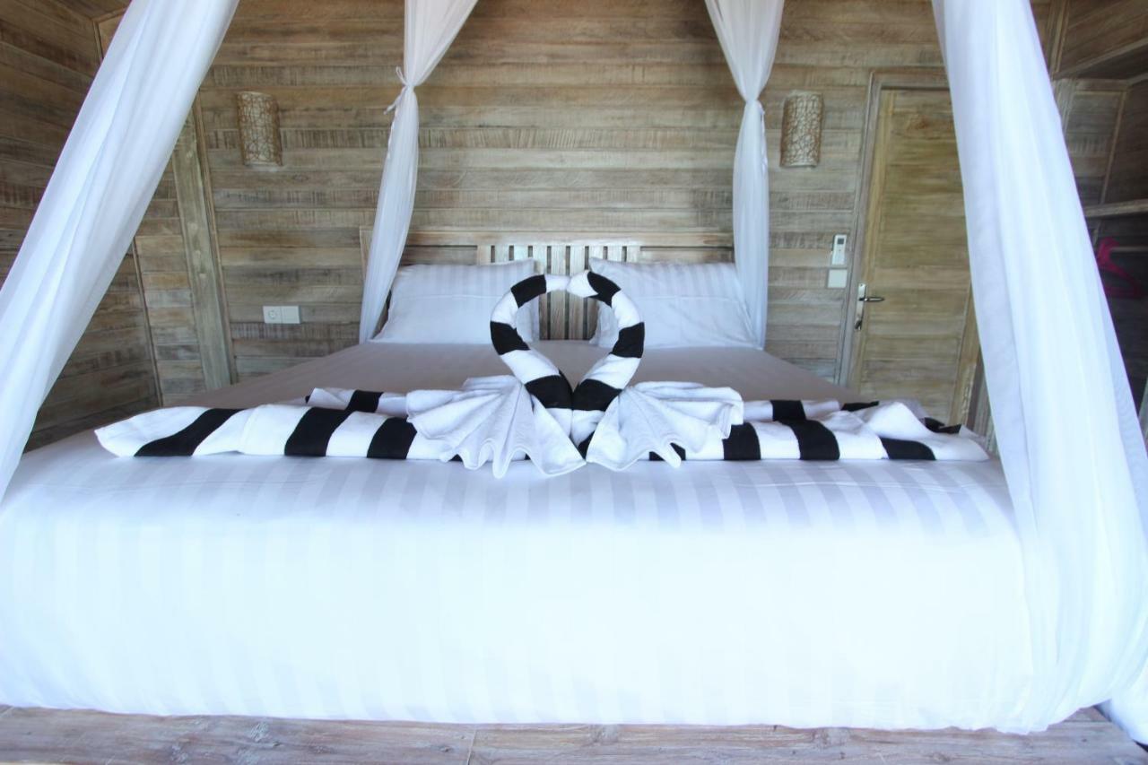 Hotel Ombak Bay Lembongan Exterior foto