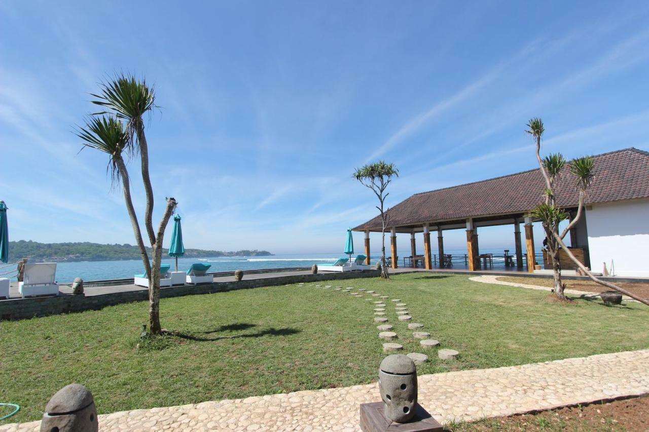 Hotel Ombak Bay Lembongan Exterior foto