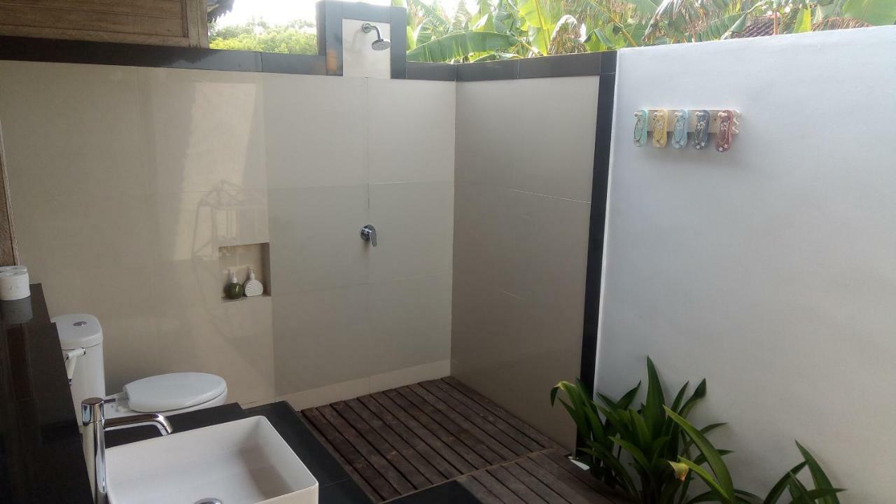 Hotel Ombak Bay Lembongan Exterior foto