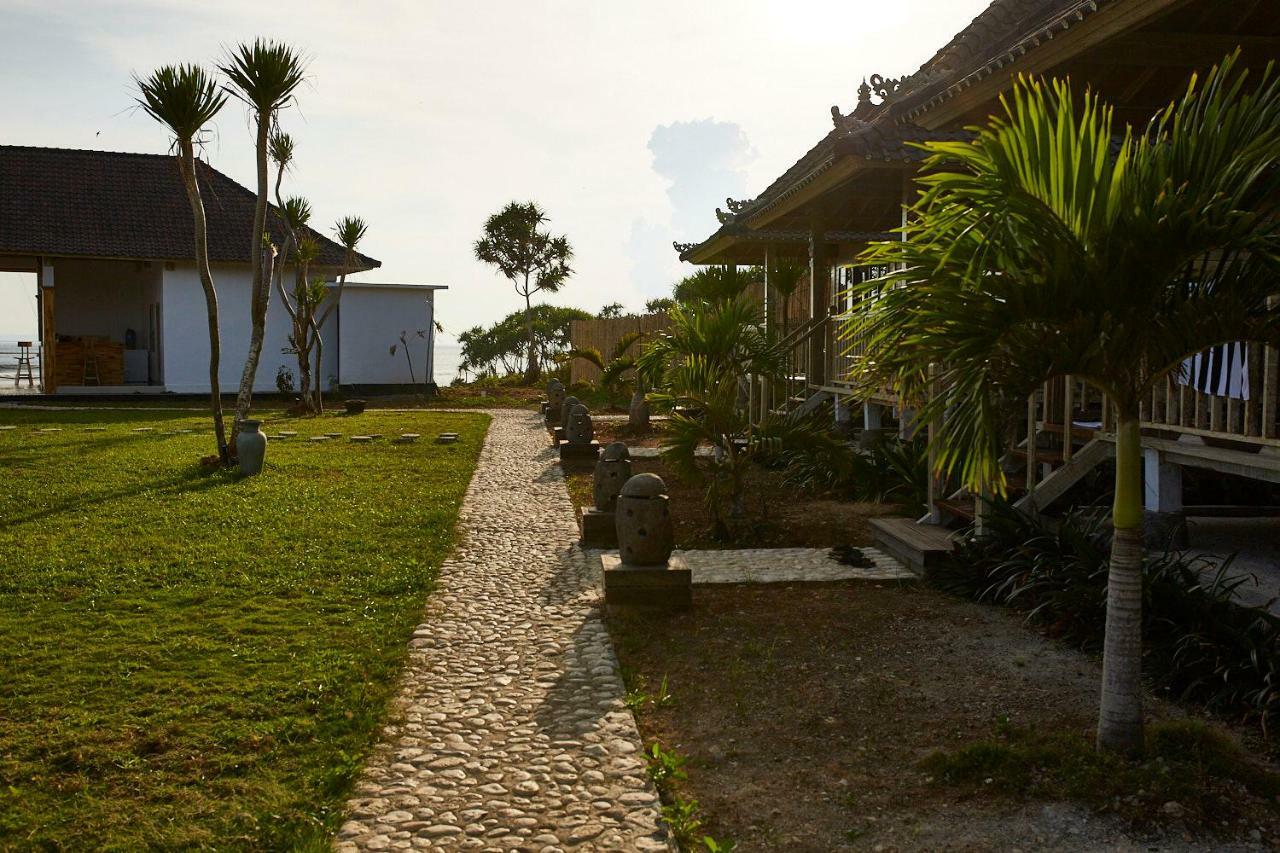 Hotel Ombak Bay Lembongan Exterior foto