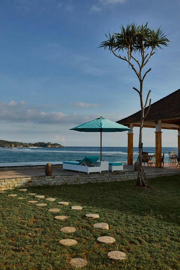 Hotel Ombak Bay Lembongan Exterior foto