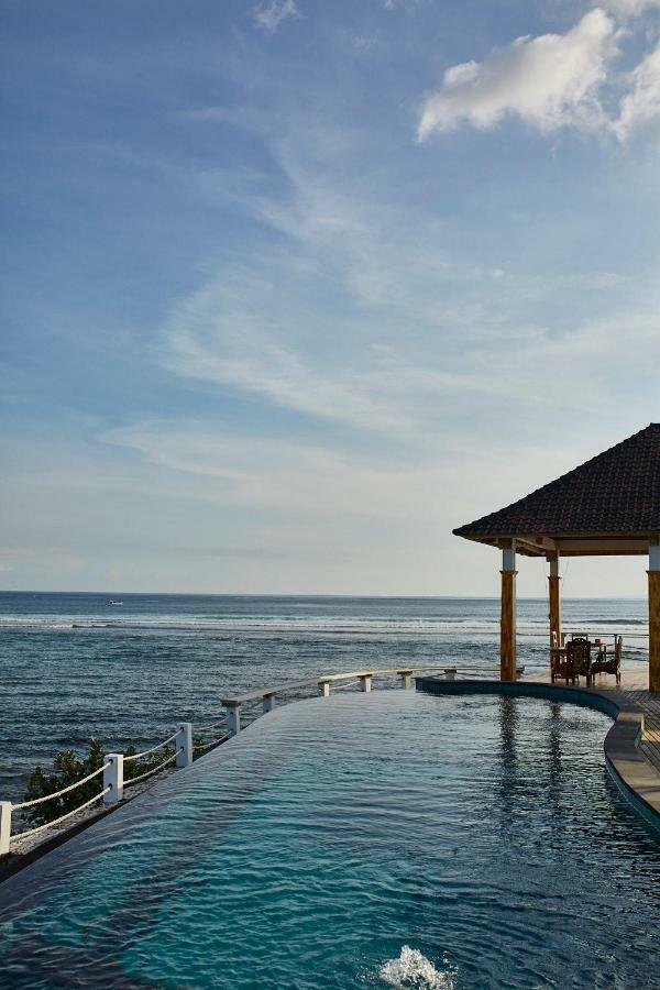 Hotel Ombak Bay Lembongan Exterior foto