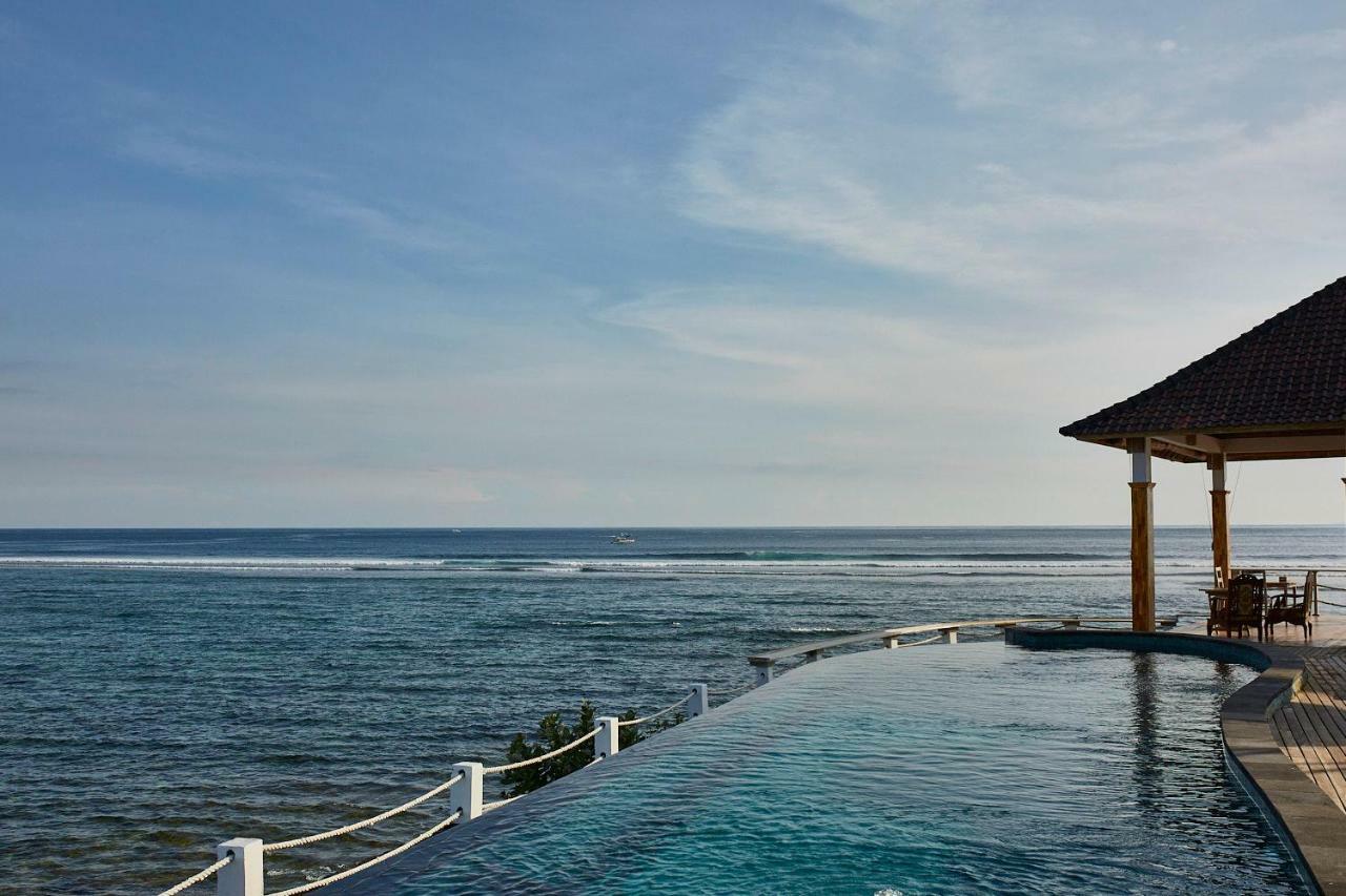 Hotel Ombak Bay Lembongan Exterior foto