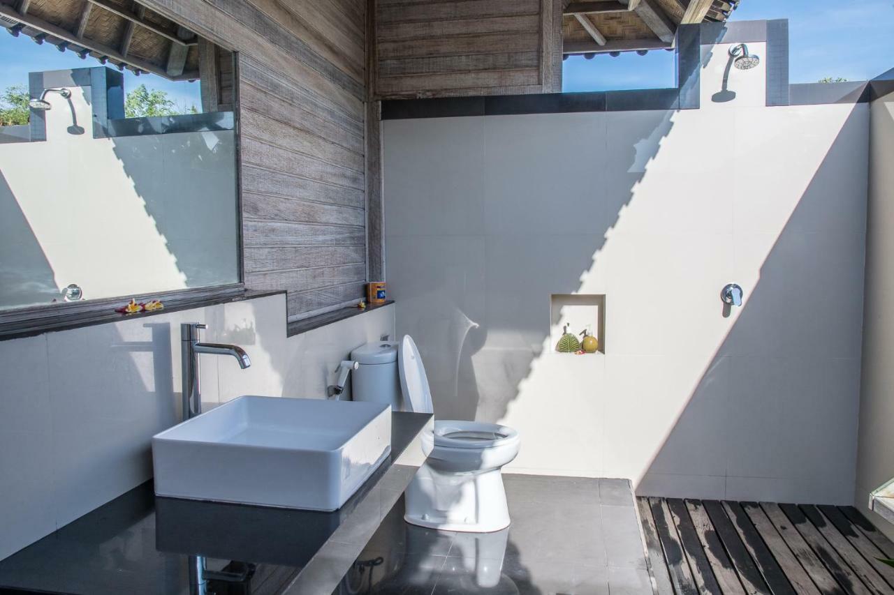 Hotel Ombak Bay Lembongan Exterior foto